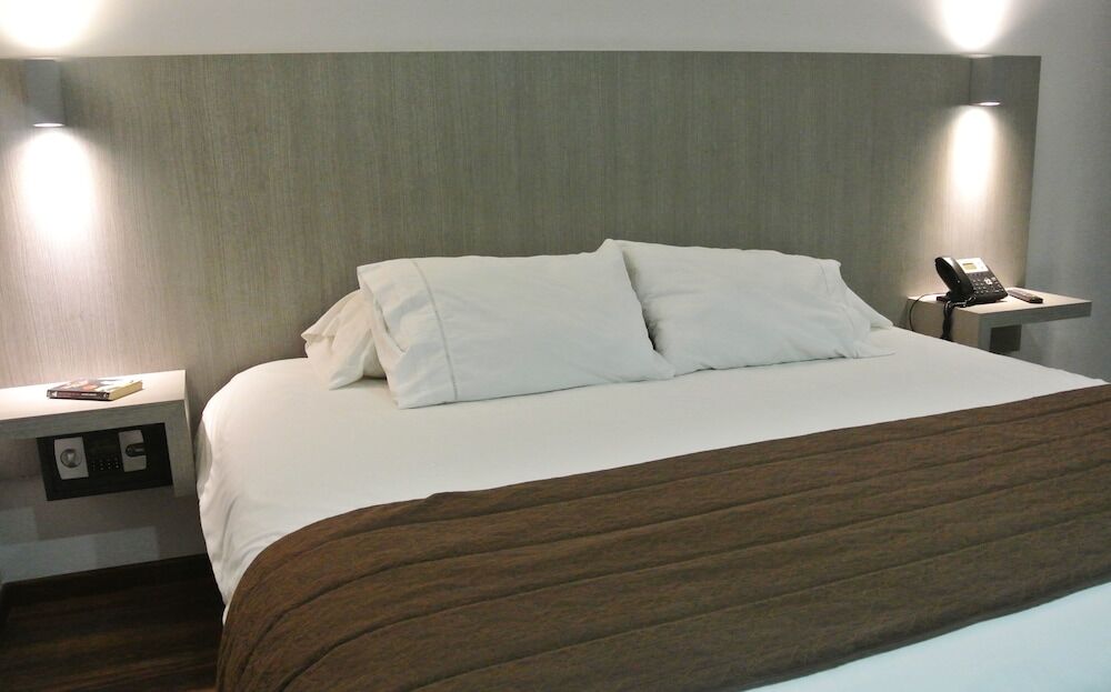Hotel Elisa Cole Santiago